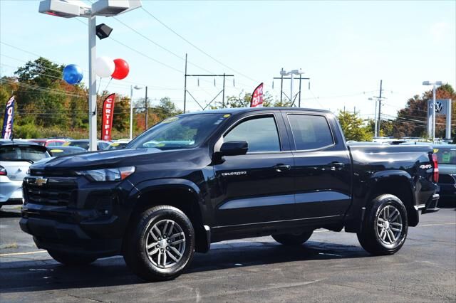2023 CHEVROLET Colorado