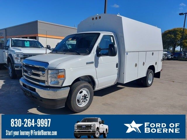 2026 FORD E-350