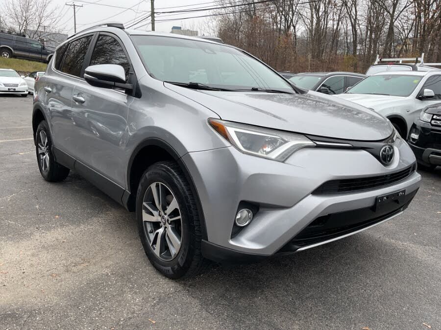 2017 TOYOTA RAV4