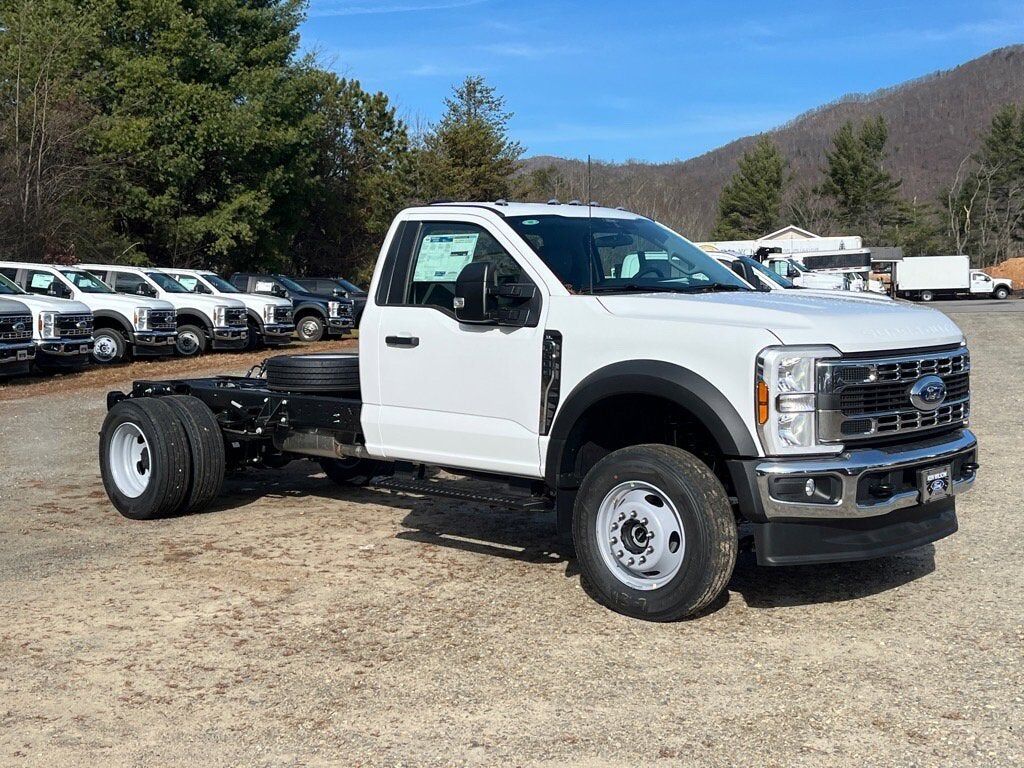 2026 FORD F-600