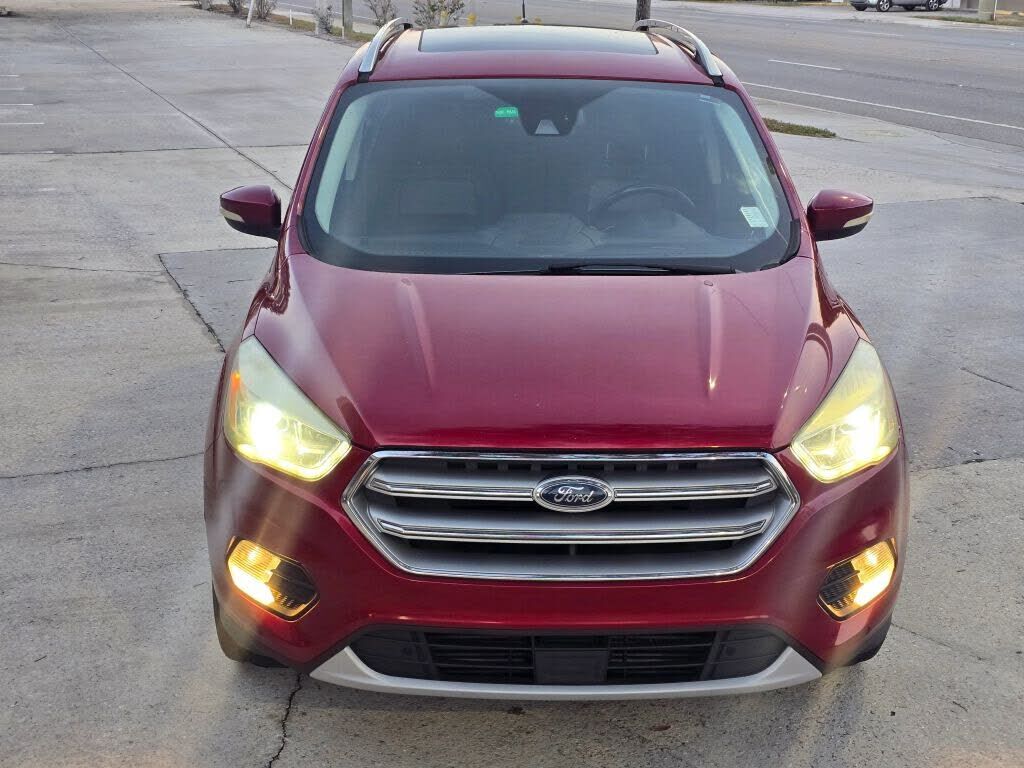 2017 FORD Escape
