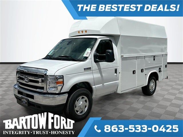 2026 FORD E-350