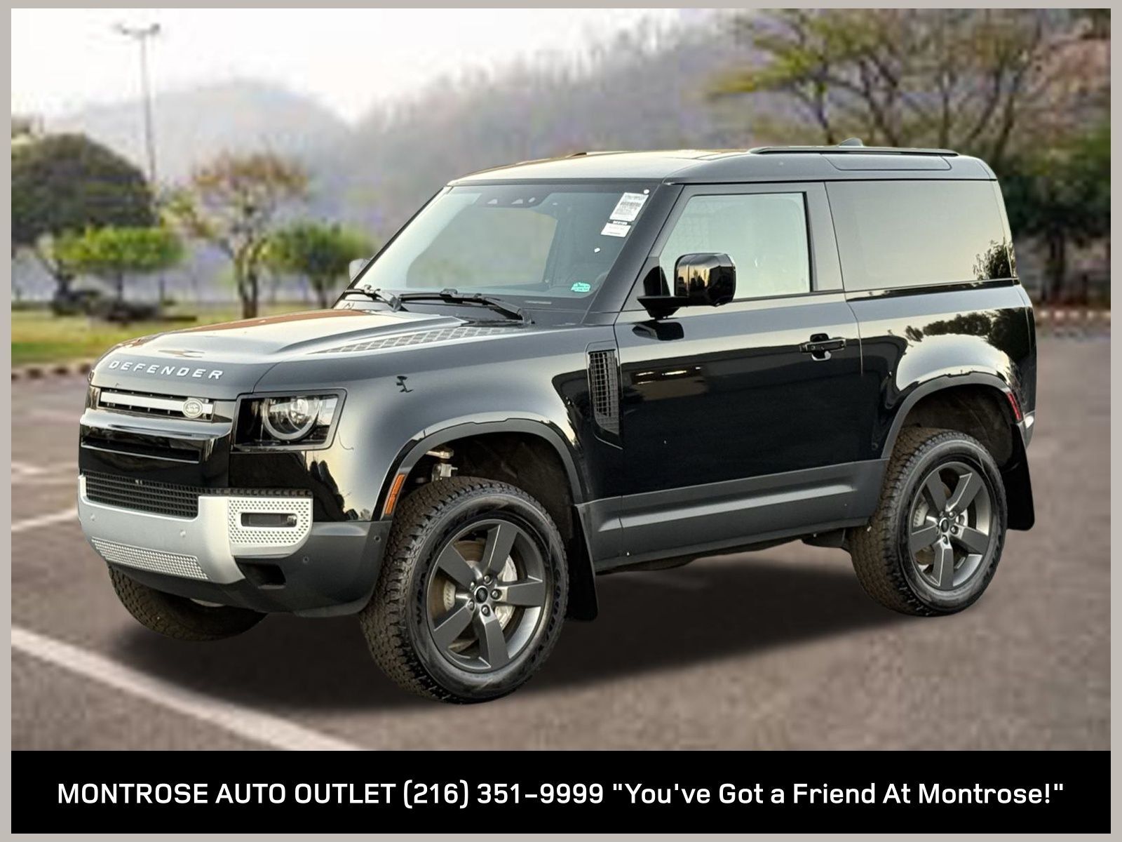 2025 LAND ROVER Defender