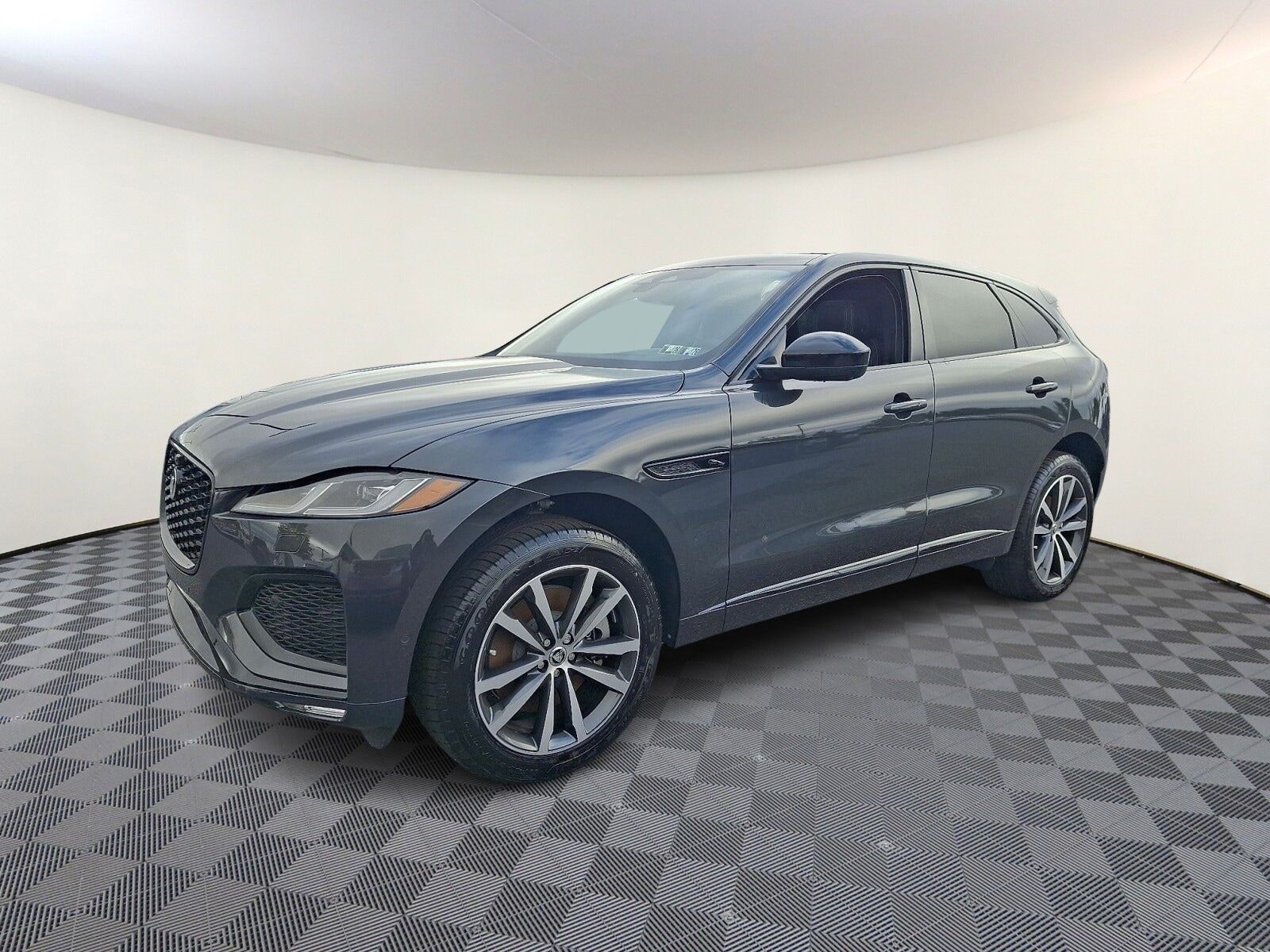 2026 JAGUAR F-Pace