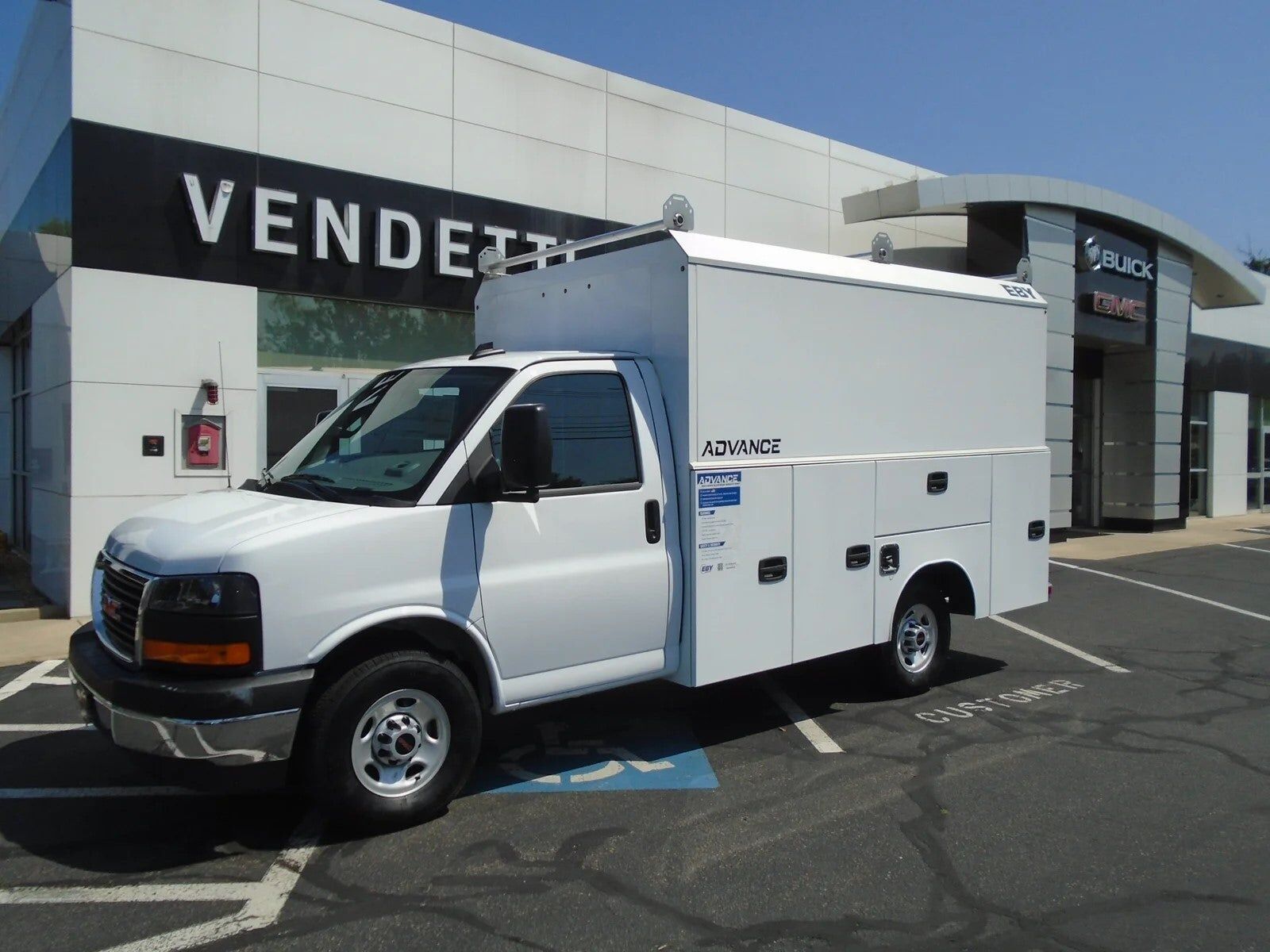 2025 GMC Savana