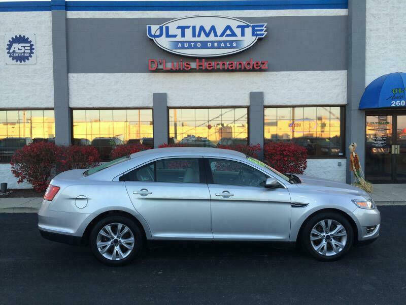 2011 FORD Taurus
