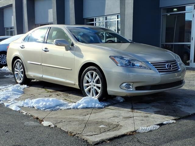 2012 LEXUS ES