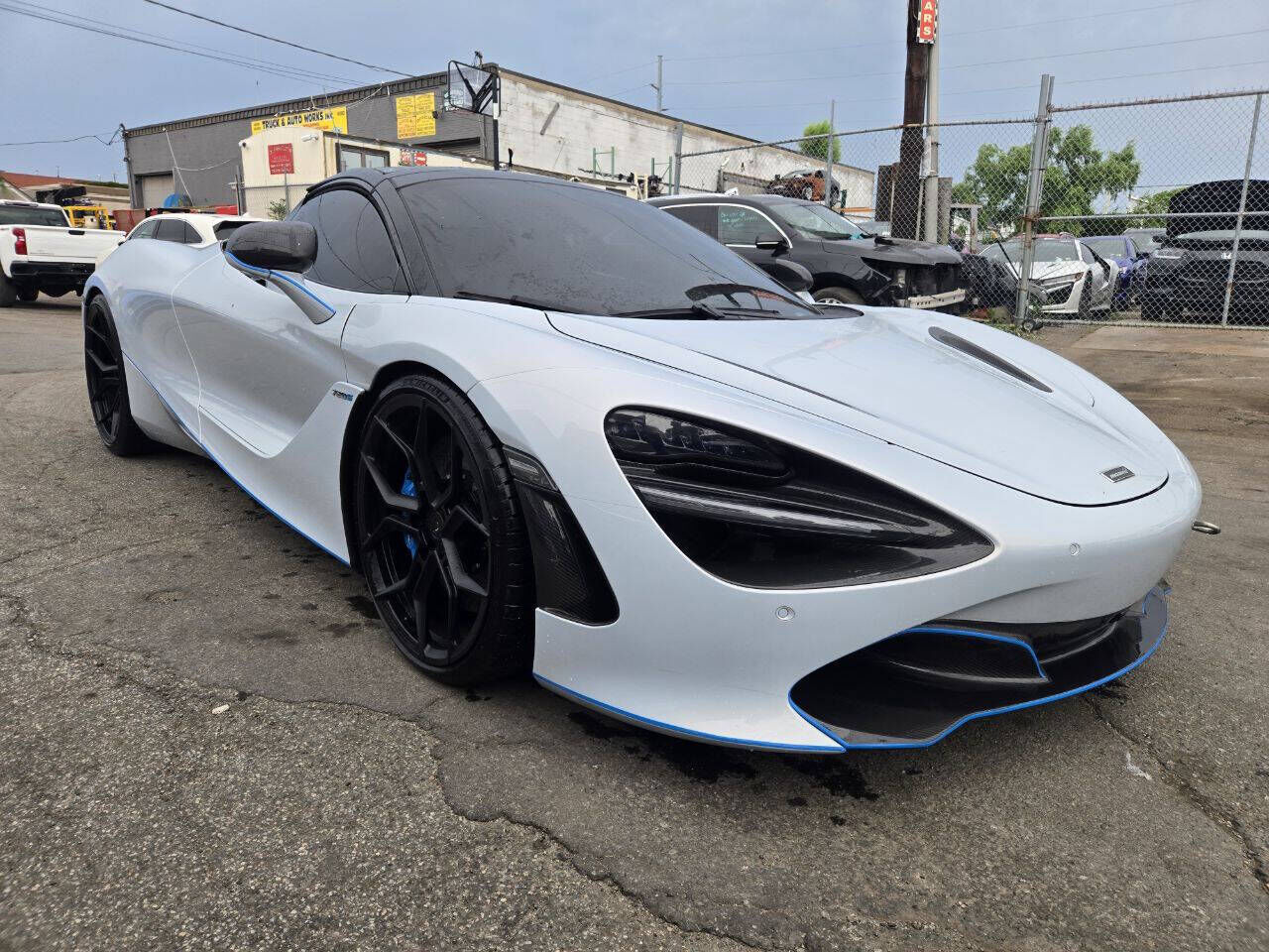 2020 MCLAREN 720S