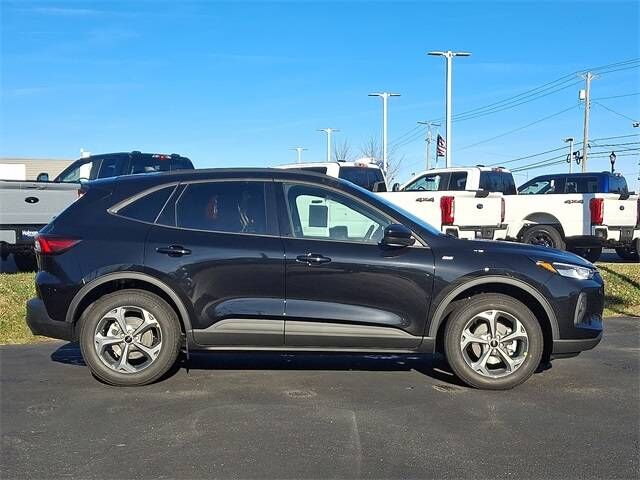 2026 FORD Escape