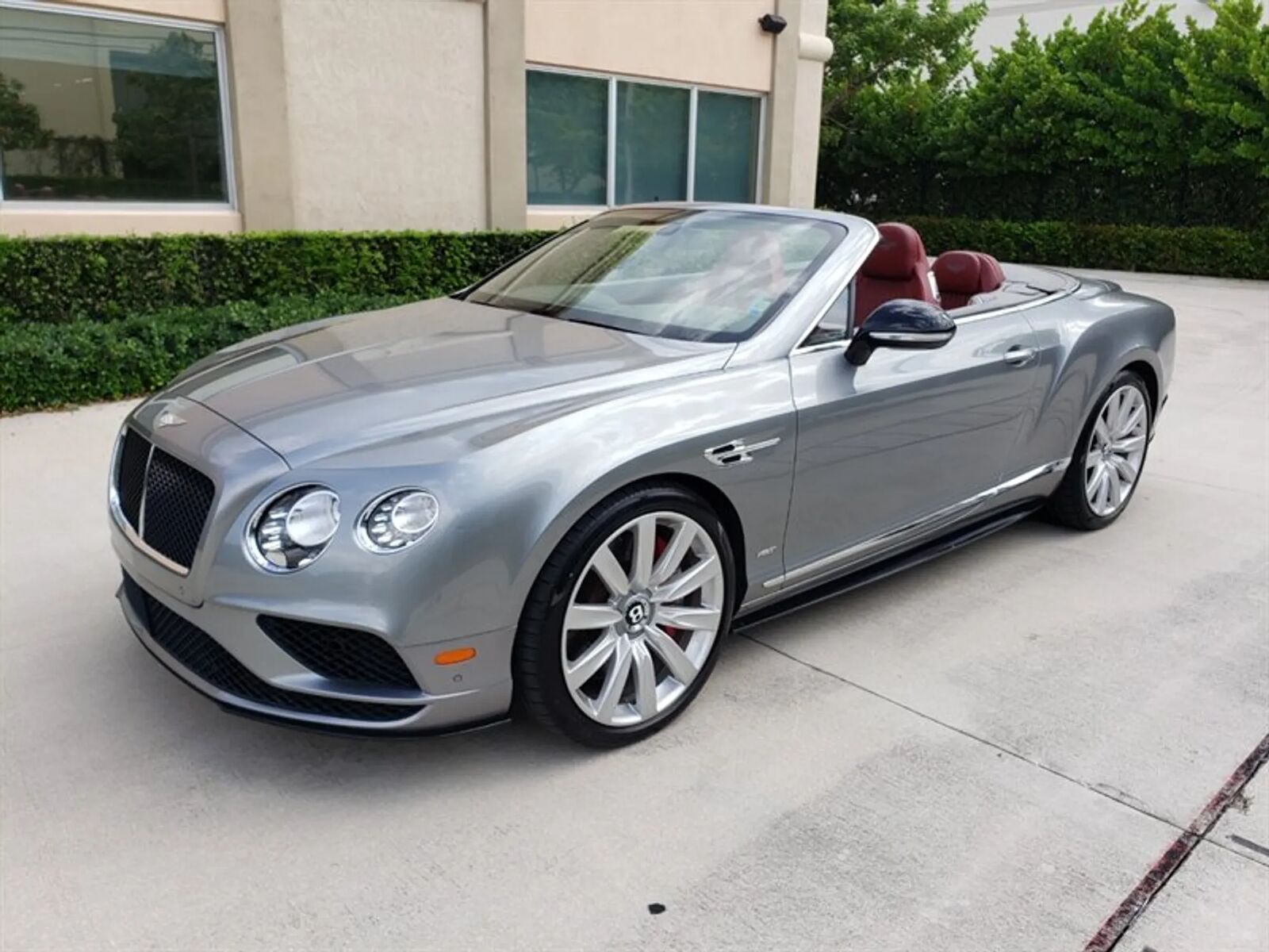 2016 BENTLEY Continental