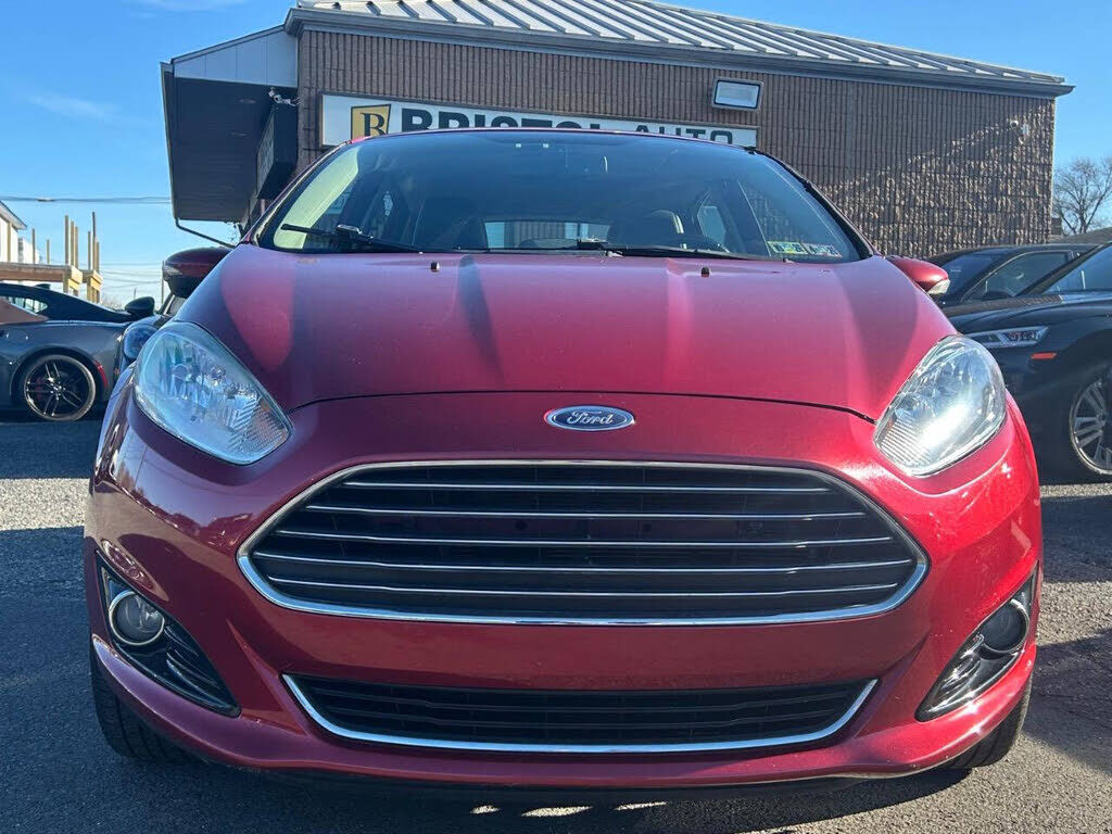 2014 FORD Fiesta