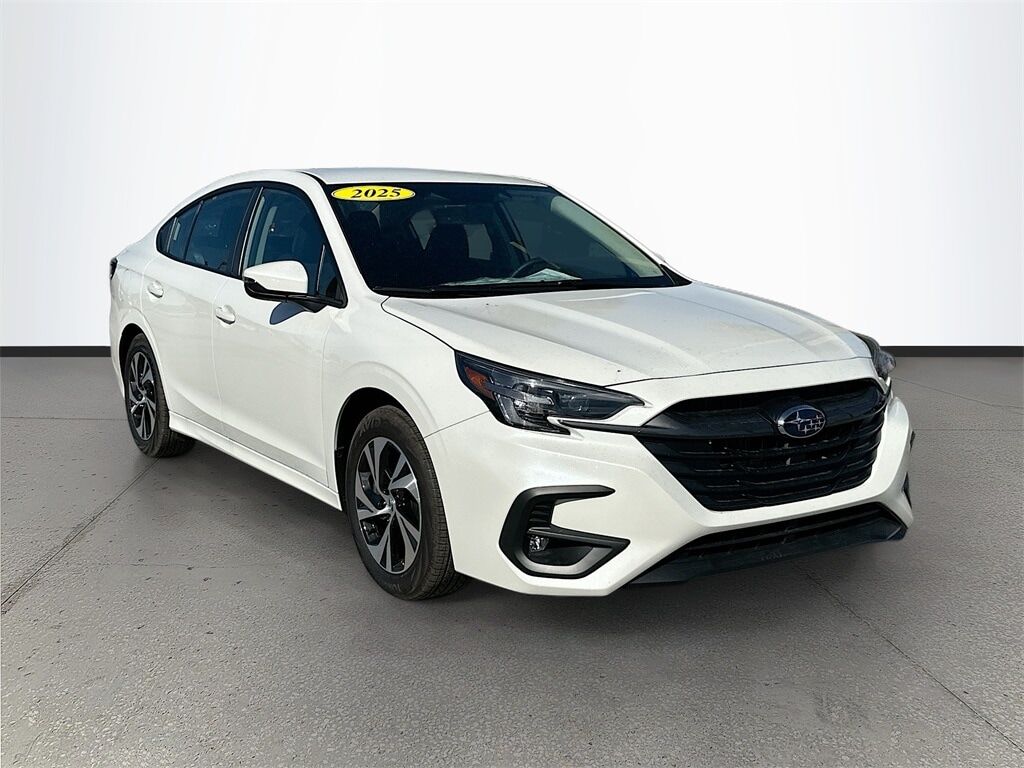 2025 SUBARU Legacy