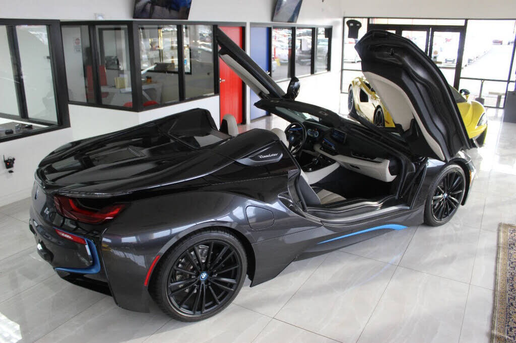 2019 BMW i8