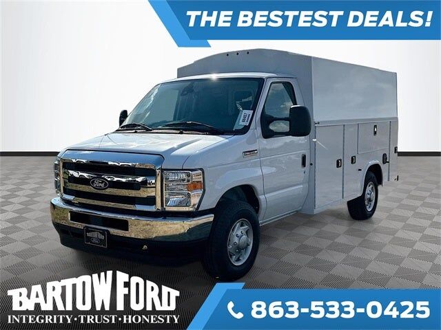 2026 FORD E-350
