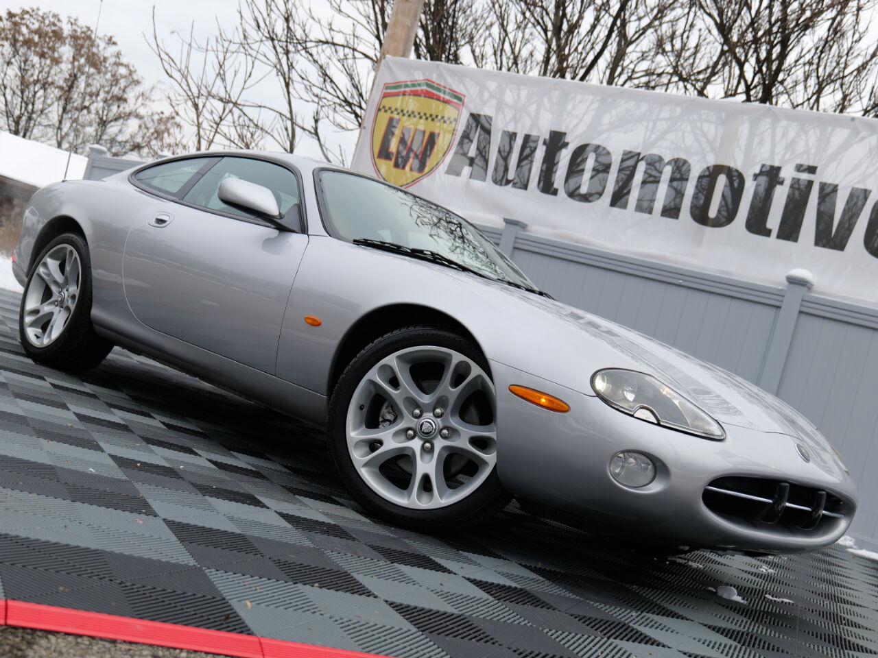 2004 JAGUAR XK8