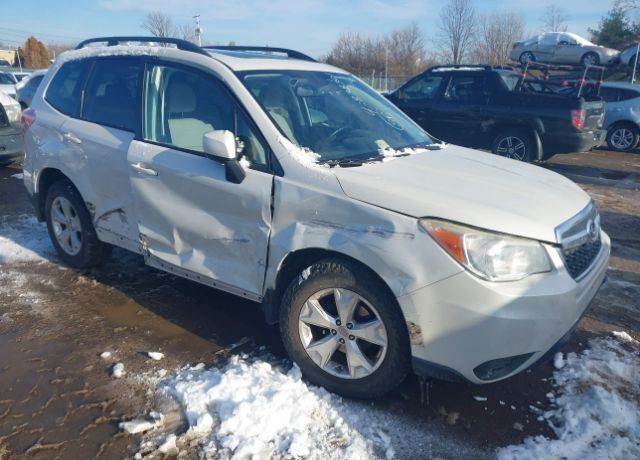 2015 SUBARU Forester