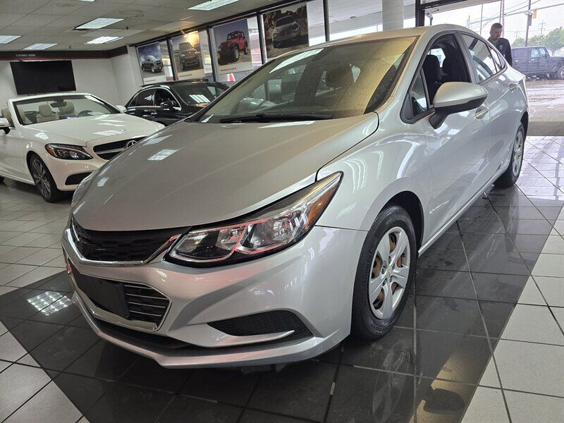 2018 CHEVROLET Cruze