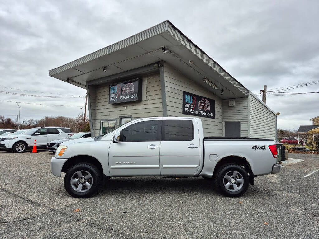 Nissan Titan