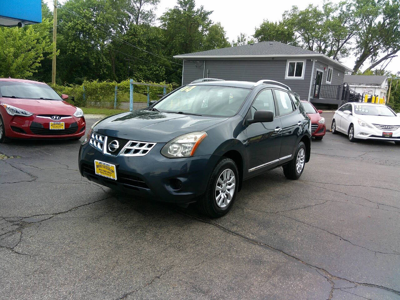 Nissan Rogue Select