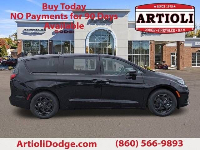 2023 CHRYSLER Pacifica