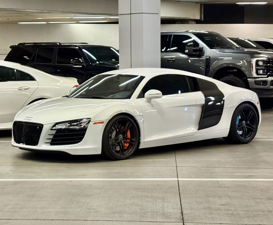 Audi R8