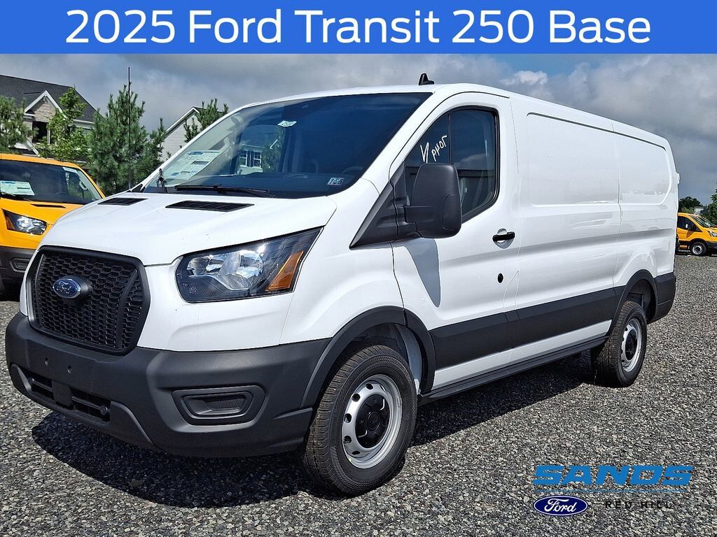 2025 FORD Transit
