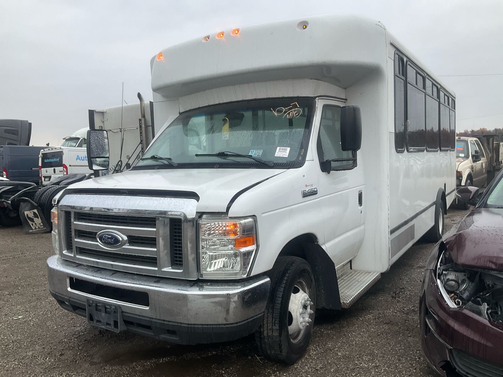 Ford E-450