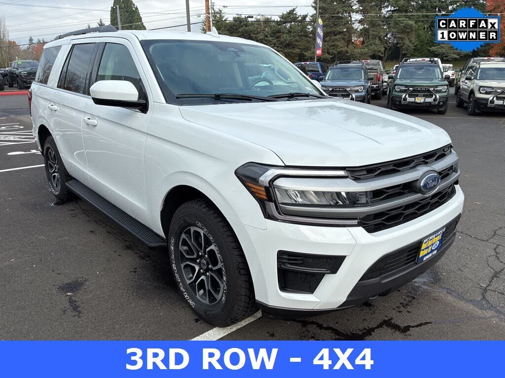 2023 FORD Expedition