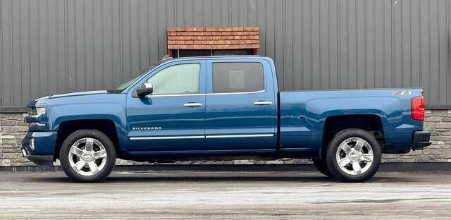 2018 CHEVROLET Silverado