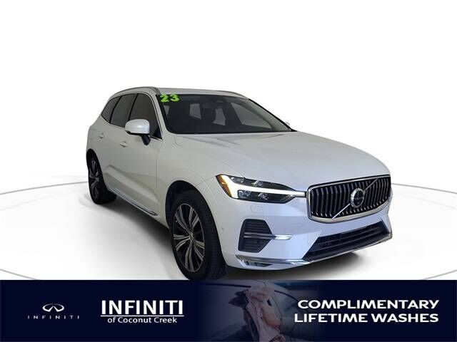 2023 VOLVO XC60