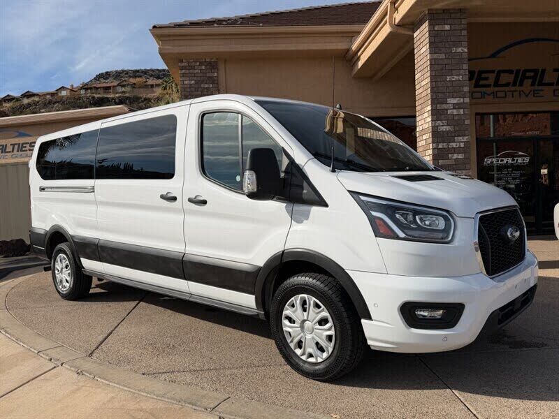 2023 FORD Transit