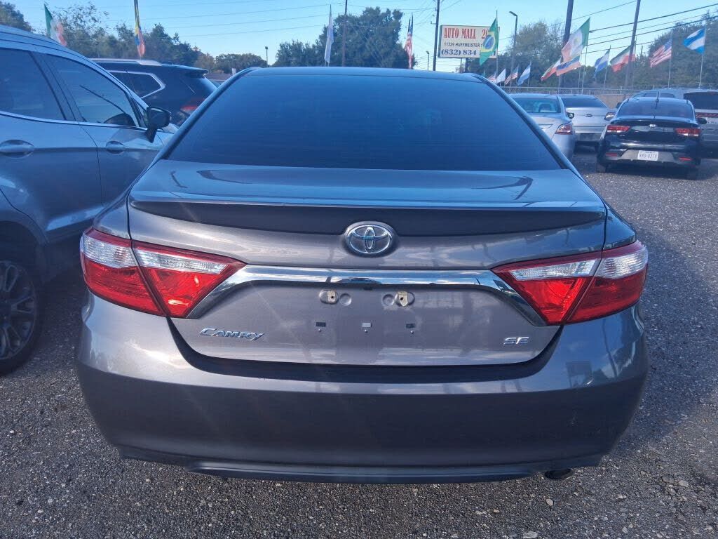 2017 TOYOTA Camry