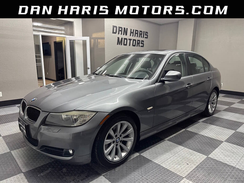 BMW 328i
