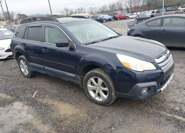 2013 SUBARU Outback