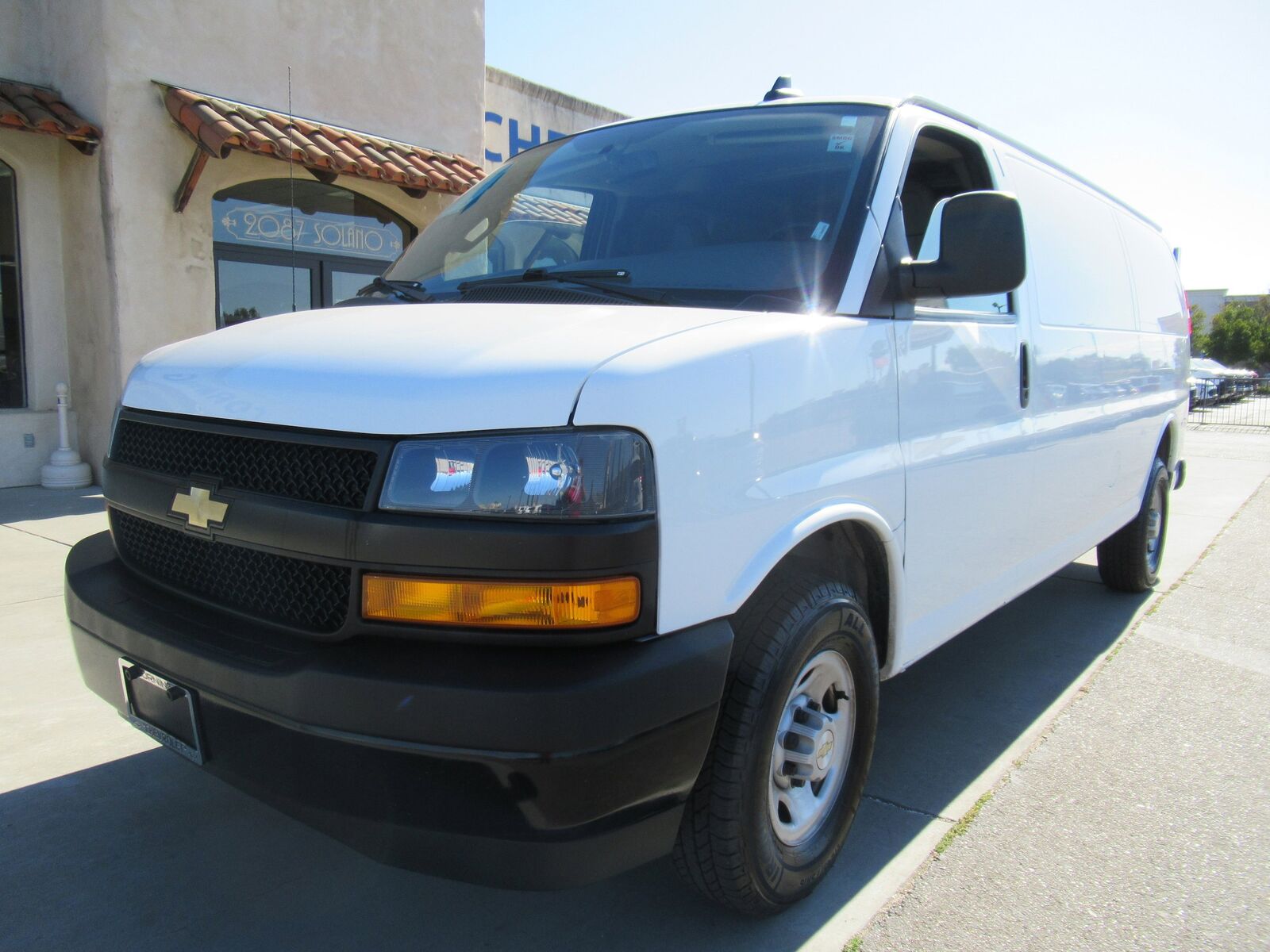2023 CHEVROLET Express