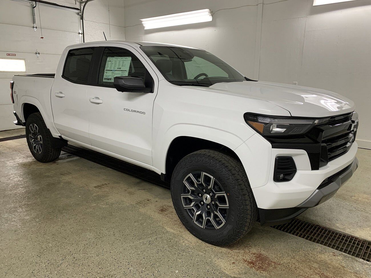 2025 CHEVROLET Colorado