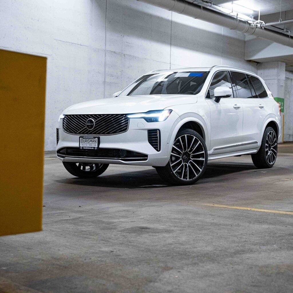 2026 VOLVO XC90
