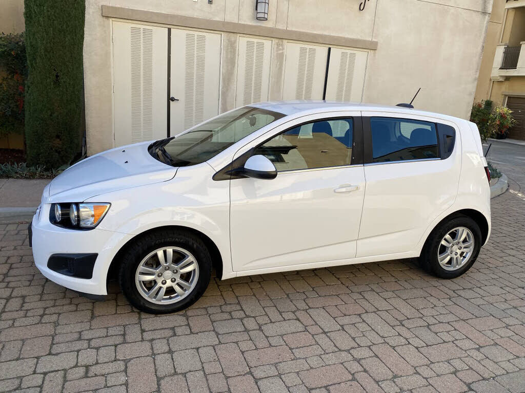 2016 CHEVROLET Sonic
