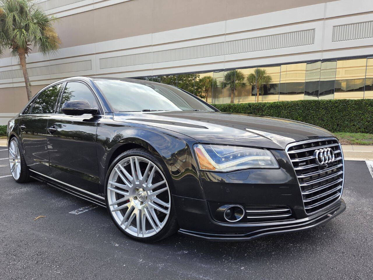 2014 AUDI A8