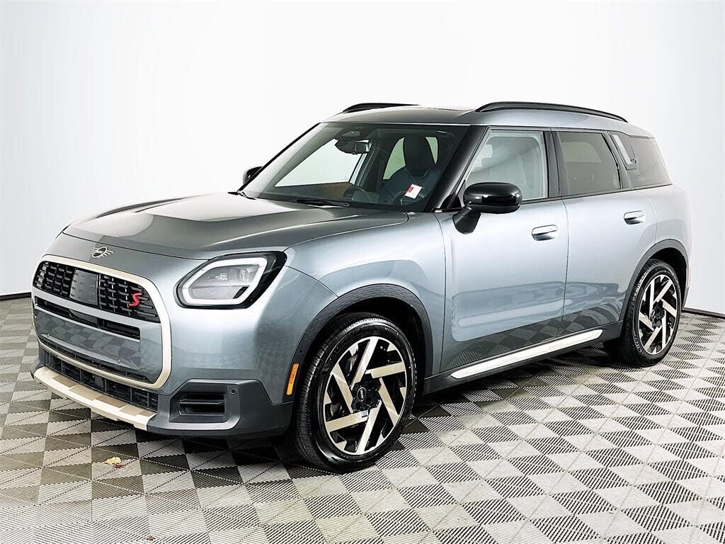 2025 MINI Countryman