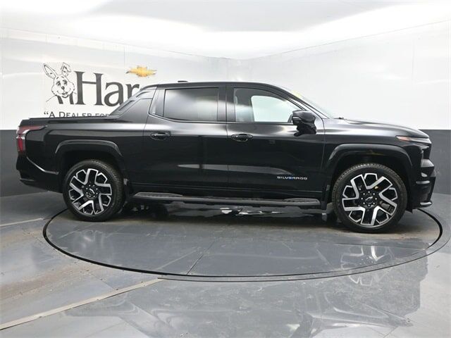 2024 CHEVROLET Silverado EV