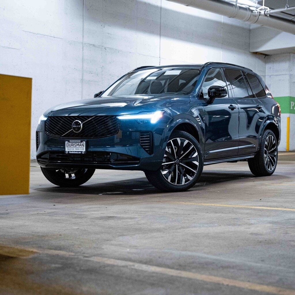 2026 VOLVO XC90