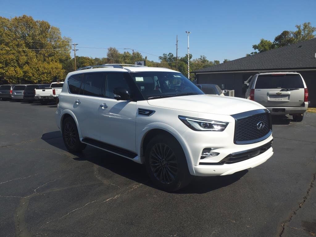 2024 INFINITI QX80