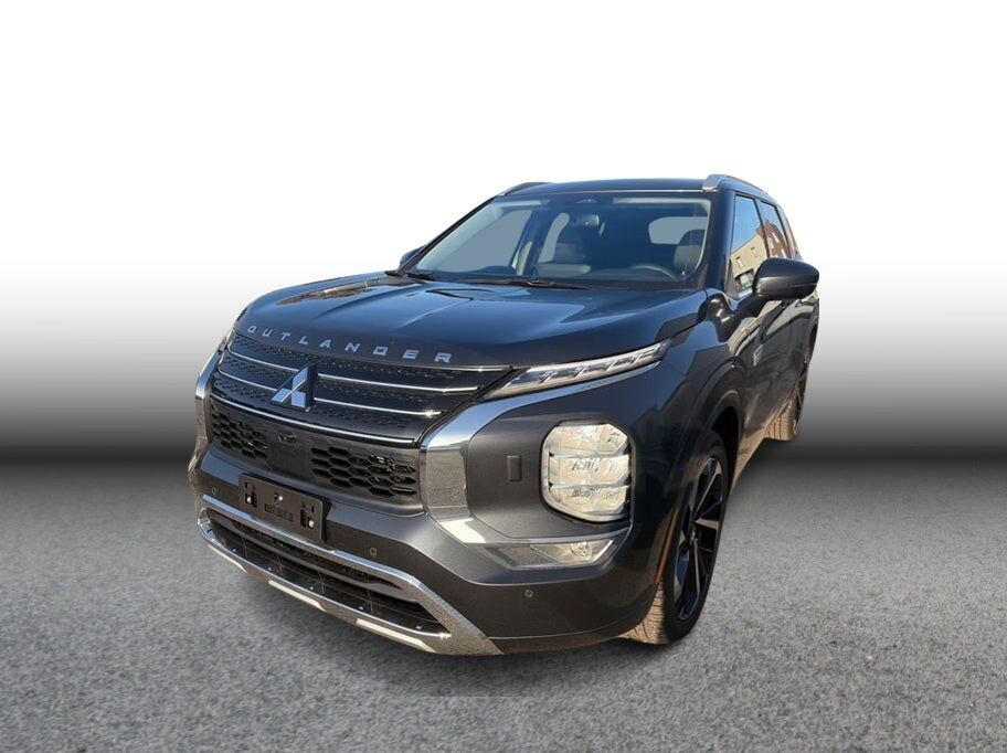 2025 MITSUBISHI Outlander