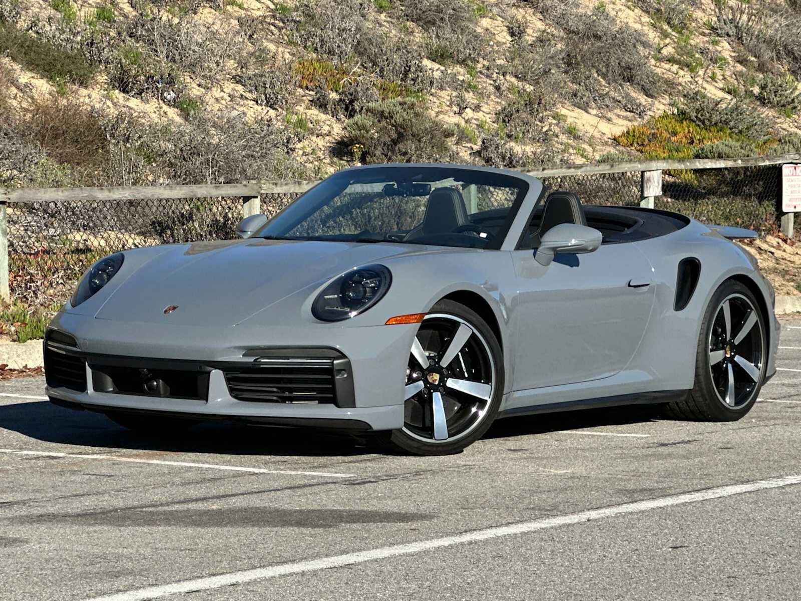 2023 PORSCHE 911