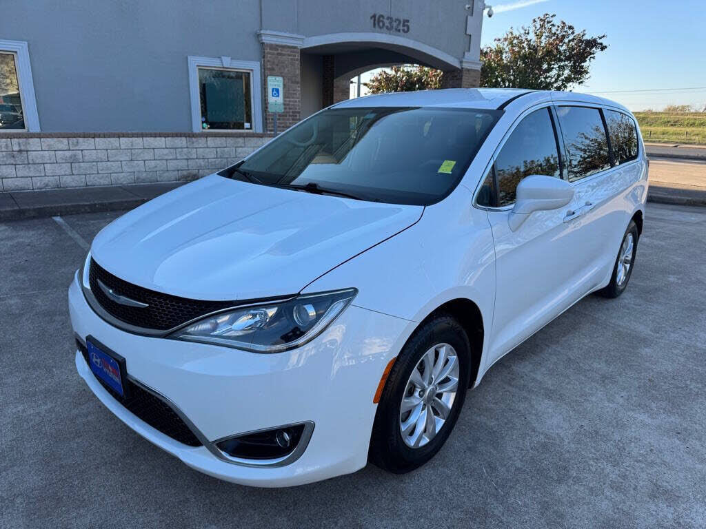 2018 CHRYSLER Pacifica