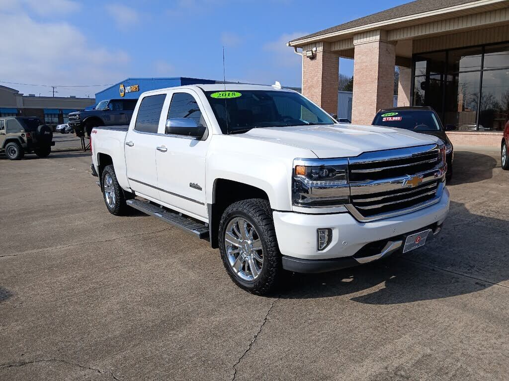 2018 CHEVROLET Silverado