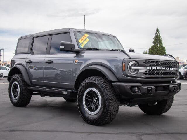 2022 FORD Bronco