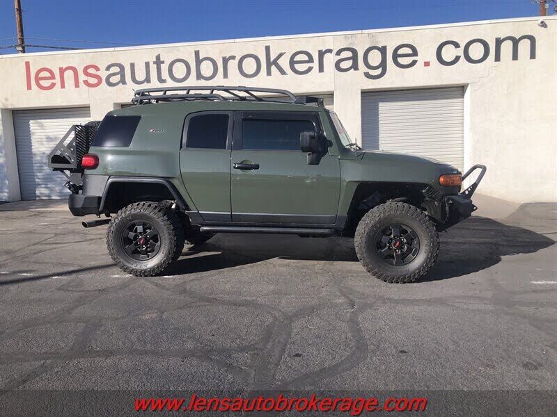 Toyota FJ Cruiser