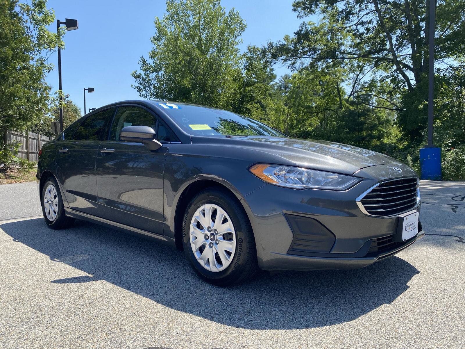2019 FORD Fusion